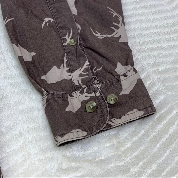 Columbia Brown Cotton Buck Print Button Down | XL - Picture 4 of 6